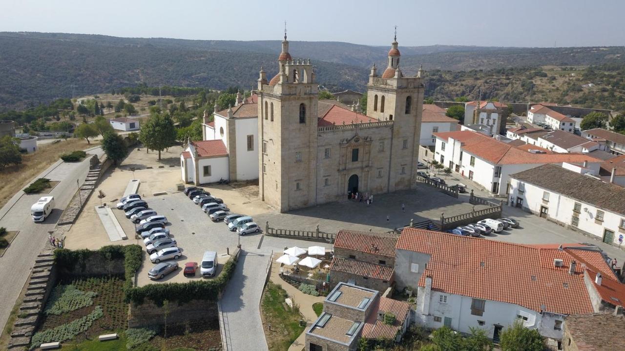 Hotel Pensao Vista Bela à Miranda do Douro Extérieur photo
