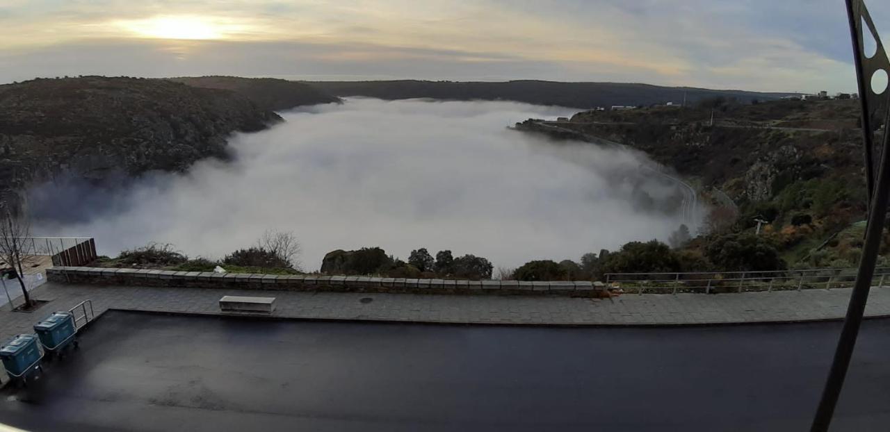 Hotel Pensao Vista Bela à Miranda do Douro Extérieur photo